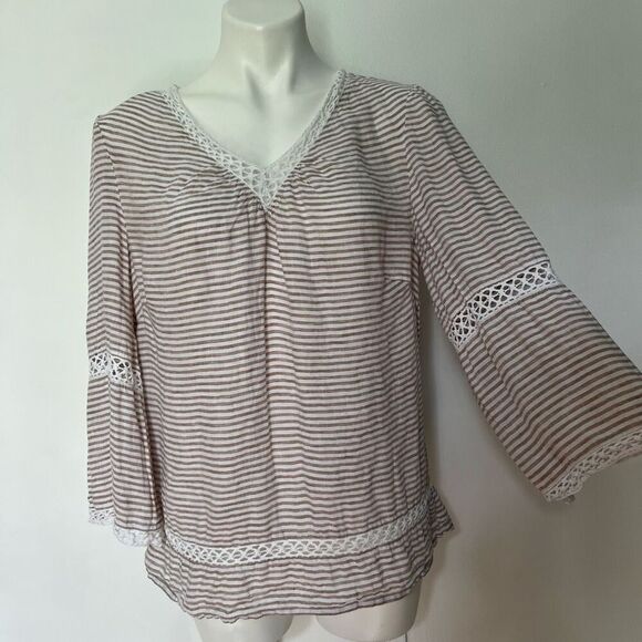 Chicos Linen Neutral Lace 3/4 sleeve blouse - Picture 1 of 9